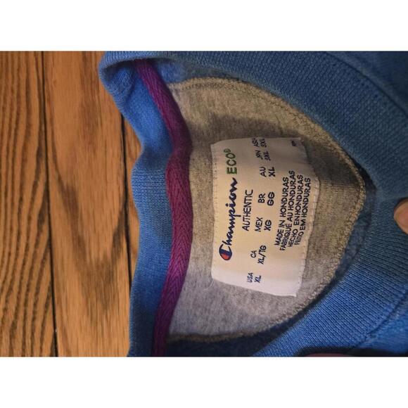 Champion Eco Authentic Blue Crewneck Sweatshirt women's  XL - Picture 2 of 4